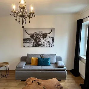 Muehlbach's Apartment